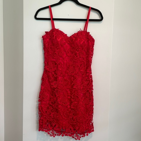 Dave & Johnny Dresses & Skirts - Vintage Red Satin Embroidered Lace Cocktail Dress